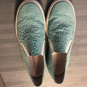 Commes de Garcon slip-ons